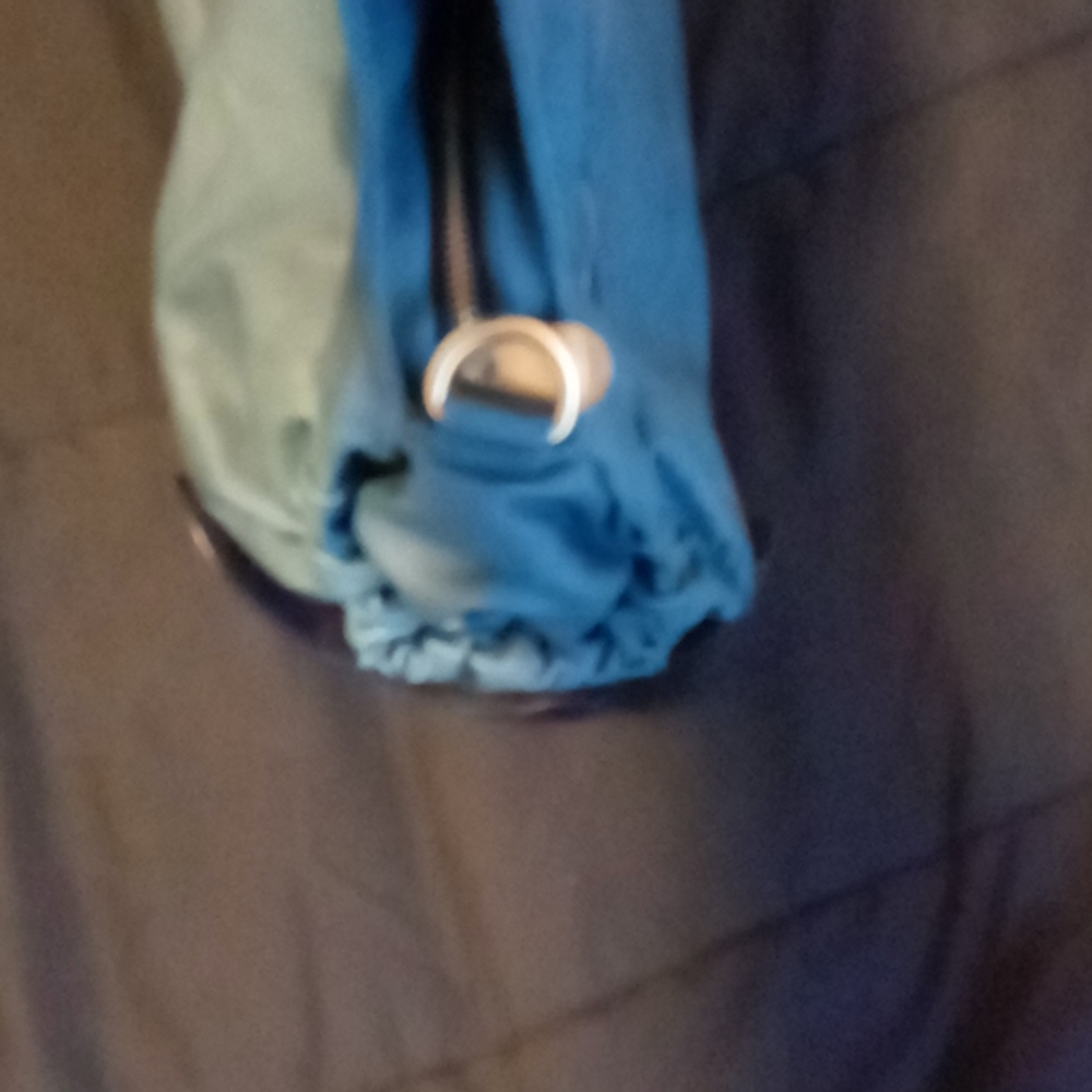 Purse - Picture 3 of 4